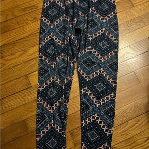 Rue21 Blue and Pink Geometric Leggings